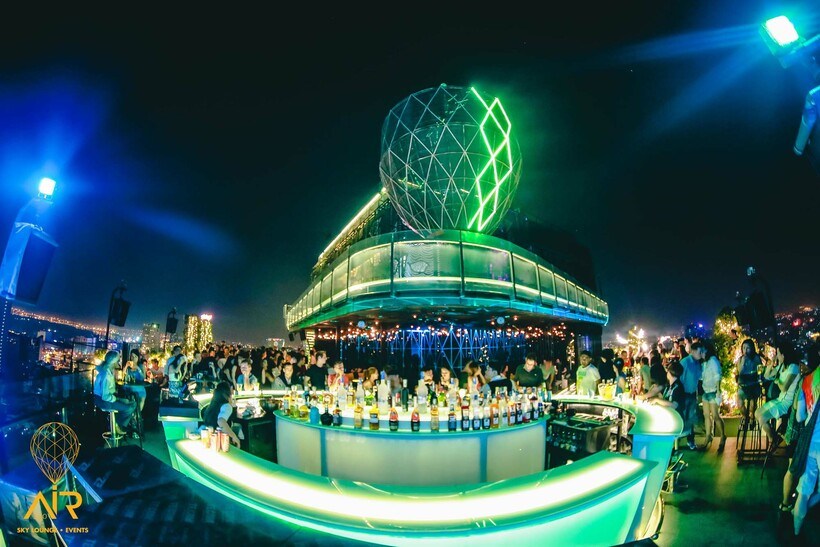 Top 10 quán beer club, bar quận 1 nổi tiếng được yêu thích nhất ở Sài Gòn