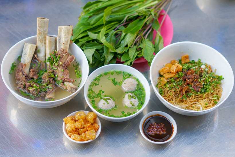 Ăn gì ở TPHCM? Ghim 73 Quán ăn ngon Sài Gòn nổi tiếng giá bình dân