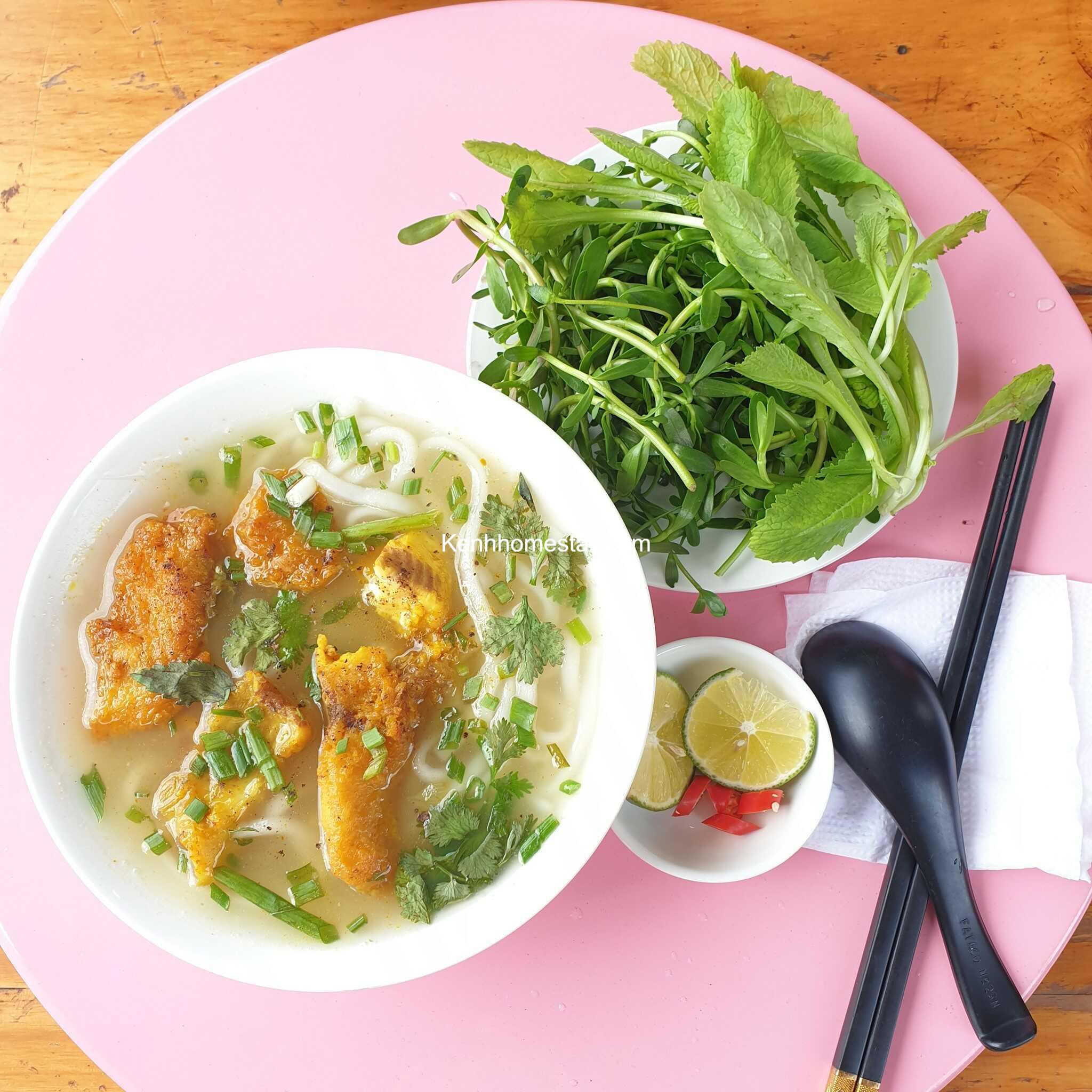 Top 10 Quán bánh canh cá lóc ngon đông khách ở Sài Gòn TPHCM