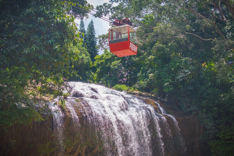 Review thác Prenn – Chốn rừng xanh giữa thiên nhiên Đà Lạt