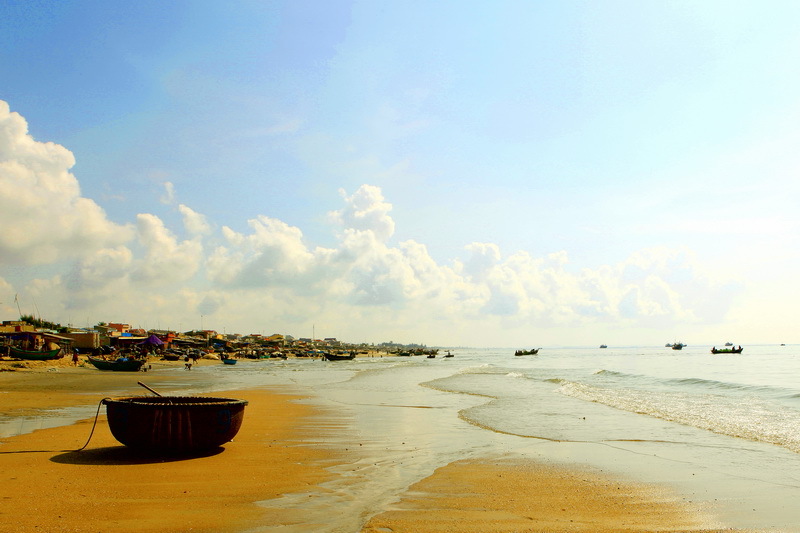 Biển Phước Hải - Vẻ đẹp hoang sơ đang chờ du khách khám phá